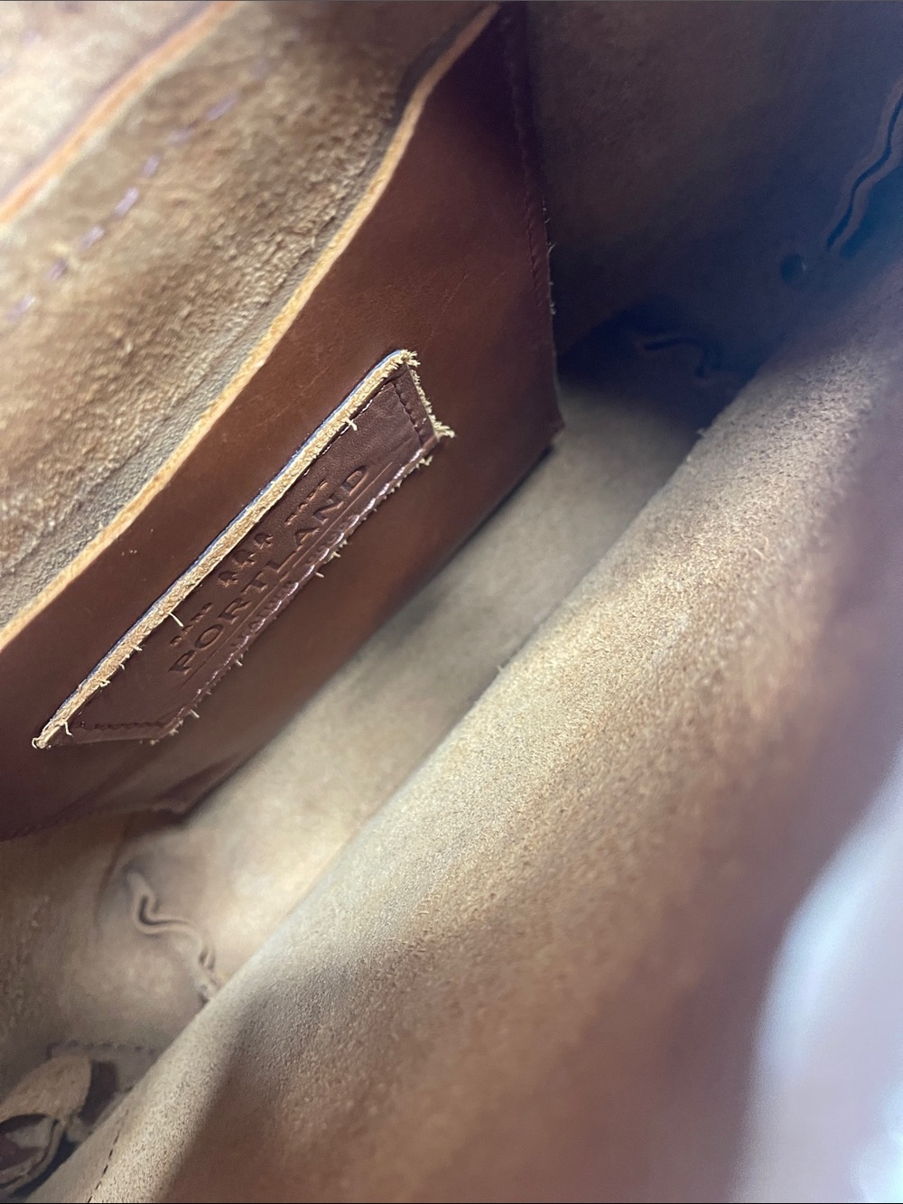 Portland Leather Tan Leather Zip-Front Tote Backpack - Picture 13 of 15